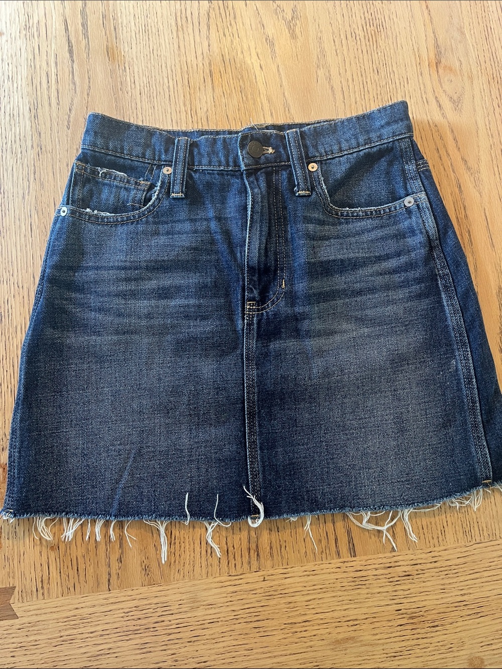 Madewell size 24 Dark Blue Denim Mini Skirt - Raw Hem